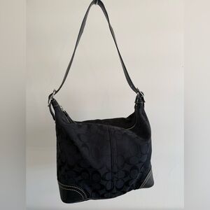 Y2K Coach Signature Carlyle Hobo in Black